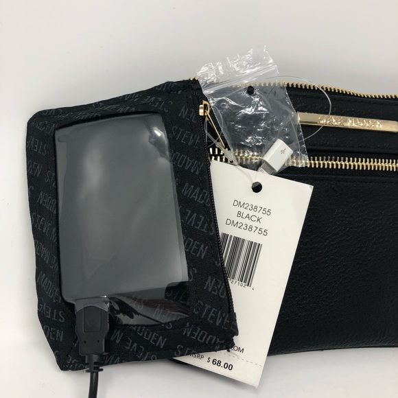 Steve Madden Wristlet w/ Power Bank - Picture 5 of 8